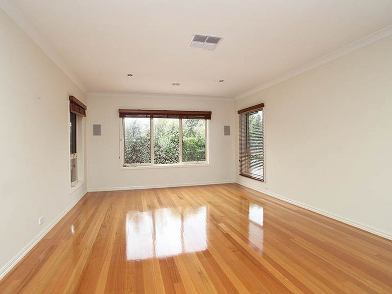 1 Poppy Place, Point Cook VIC 3030