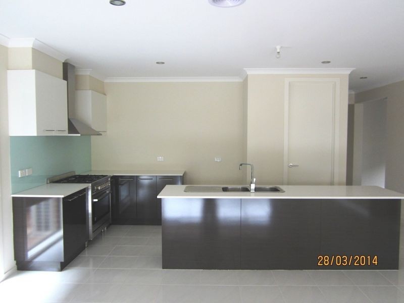 52 Bliss Street, Point Cook VIC 3030