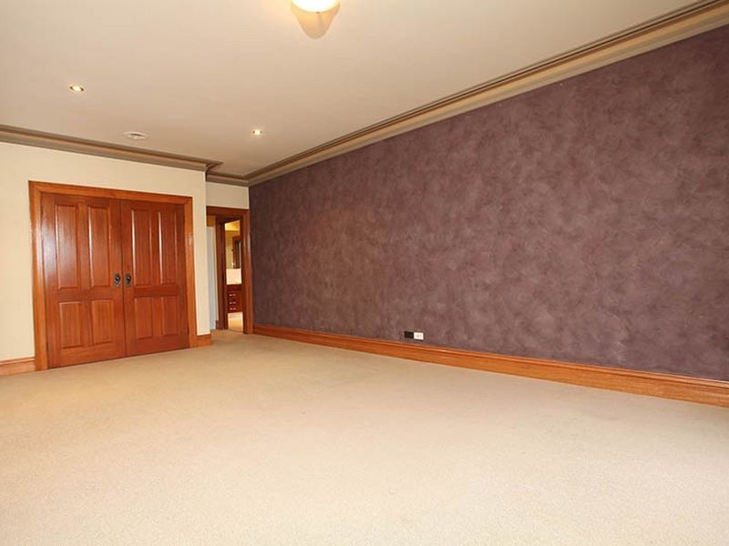 24 Bandler Parkway, Point Cook VIC 3030