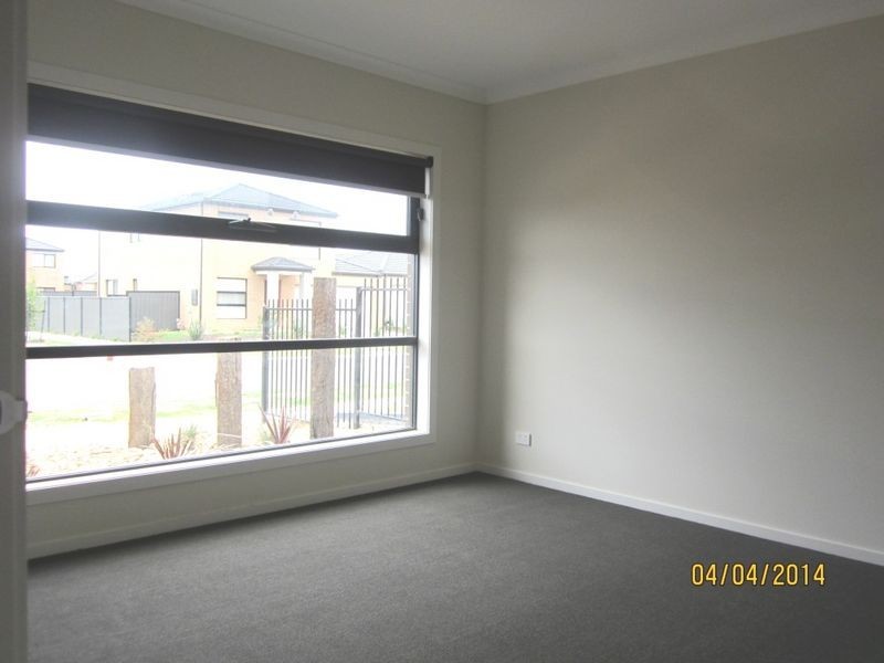 65 Terrene Terrace, Point Cook VIC 3030