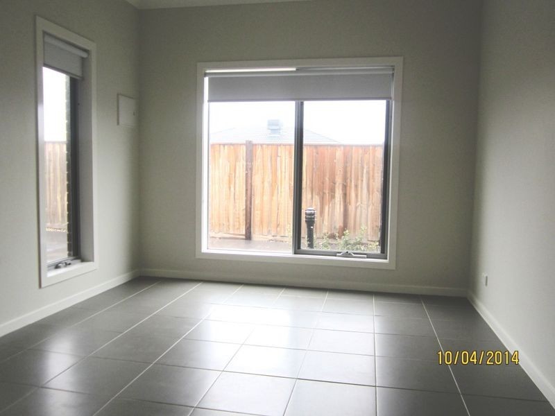 2/46 Emperor Parade, Tarneit VIC 3029