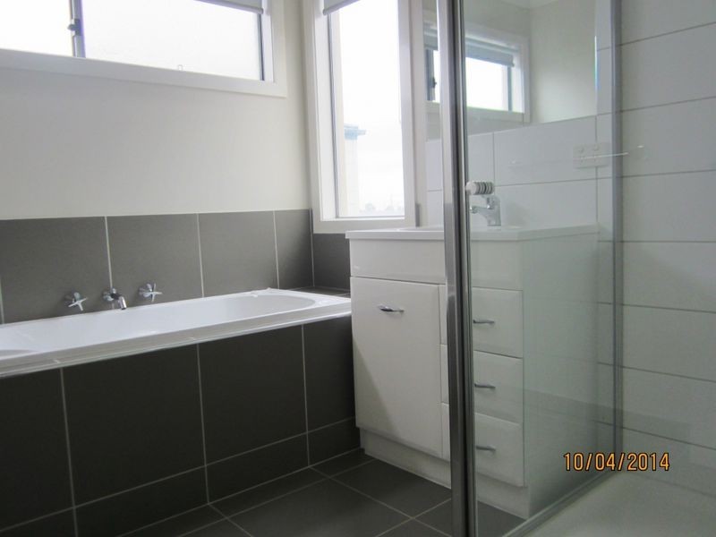 2/46 Emperor Parade, Tarneit VIC 3029