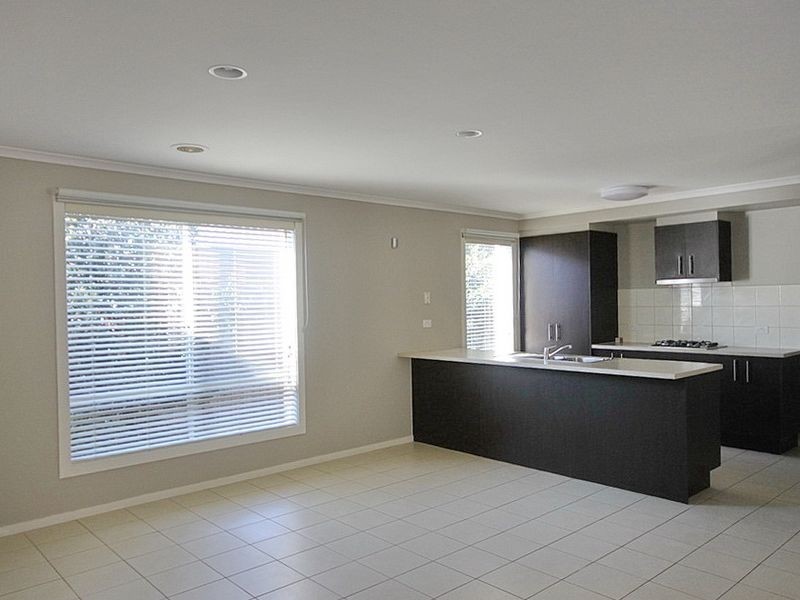 126 Rose Grange Boulevard, Tarneit VIC 3029