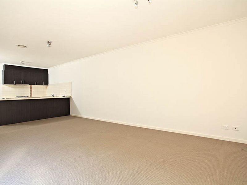 4/3-11 Retford Close, Werribee VIC 3030