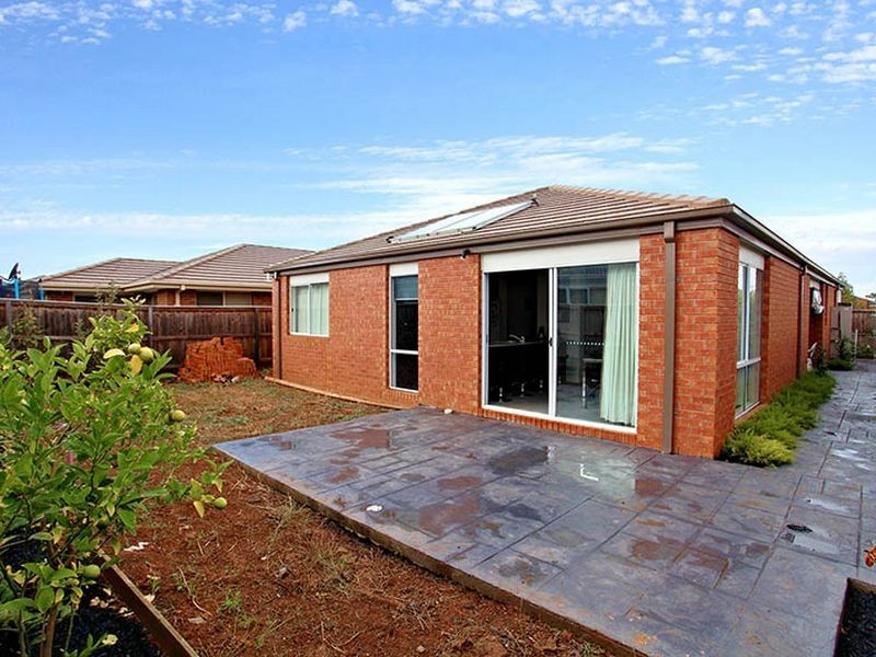 10 Addison Avenue, Tarneit VIC 3029