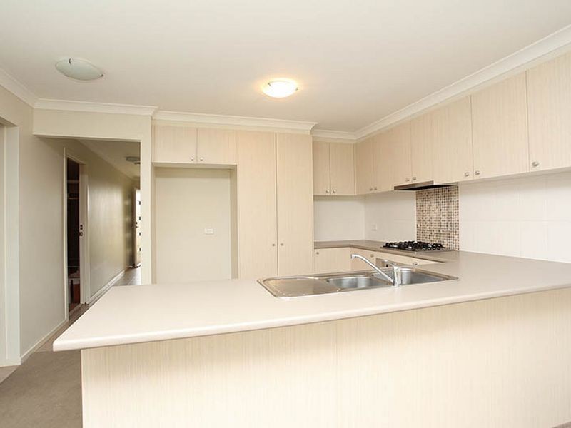 12 Ebony Way, Tarneit VIC 3029