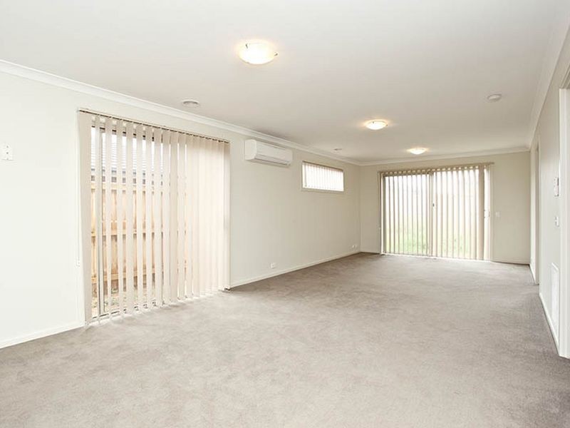 12 Ebony Way, Tarneit VIC 3029