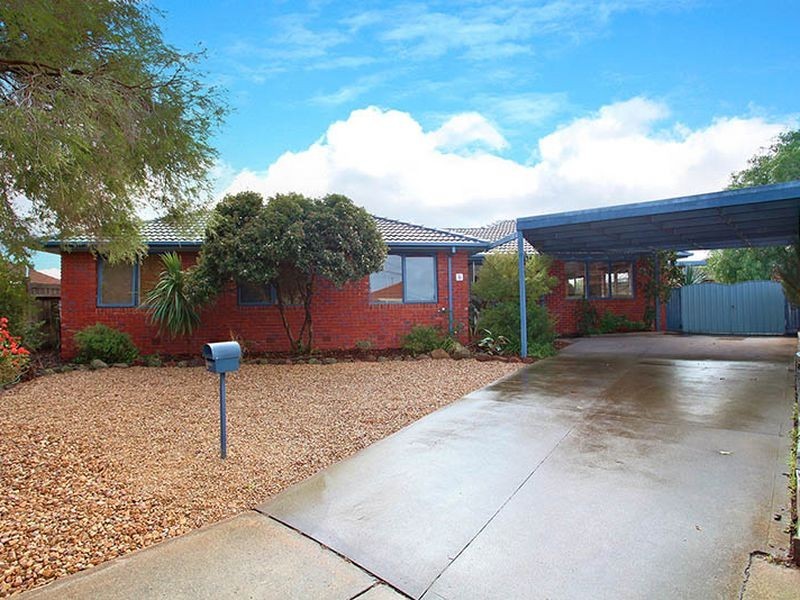6 Lachlan Court, Werribee VIC 3030