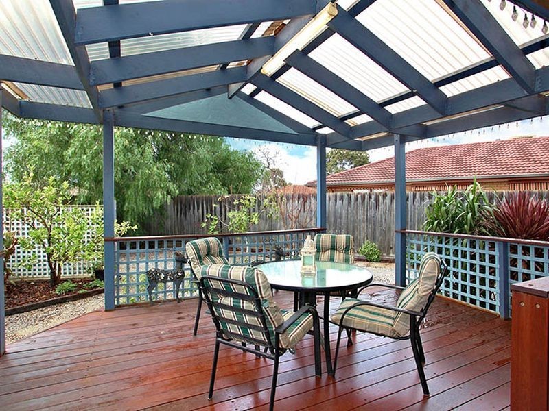 6 Lachlan Court, Werribee VIC 3030