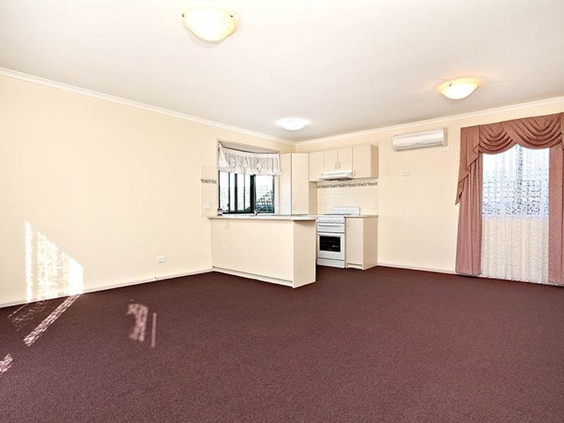 15 Whitsunday Drive, Hoppers Crossing VIC 3029
