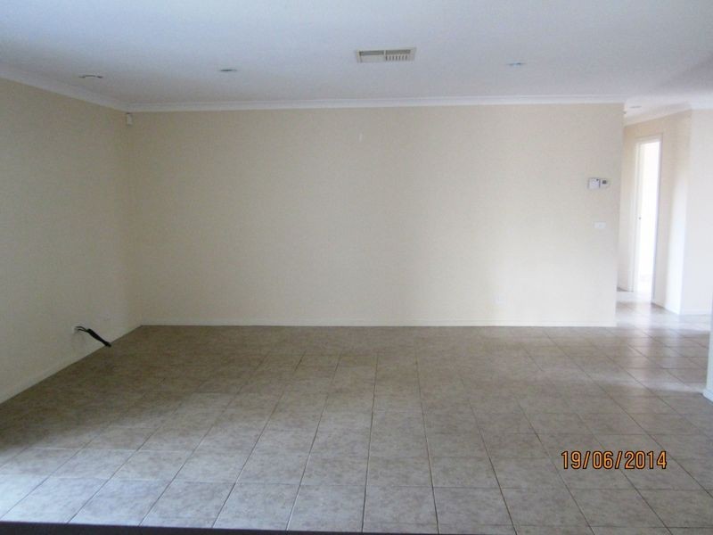 13 Tyler Crescent, Tarneit VIC 3029