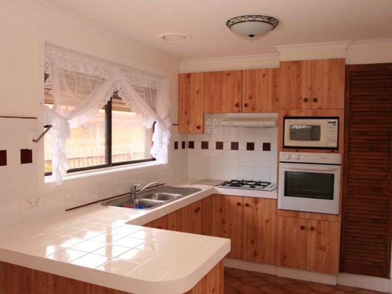 13 Saddington Avenue, Hoppers Crossing VIC 3029