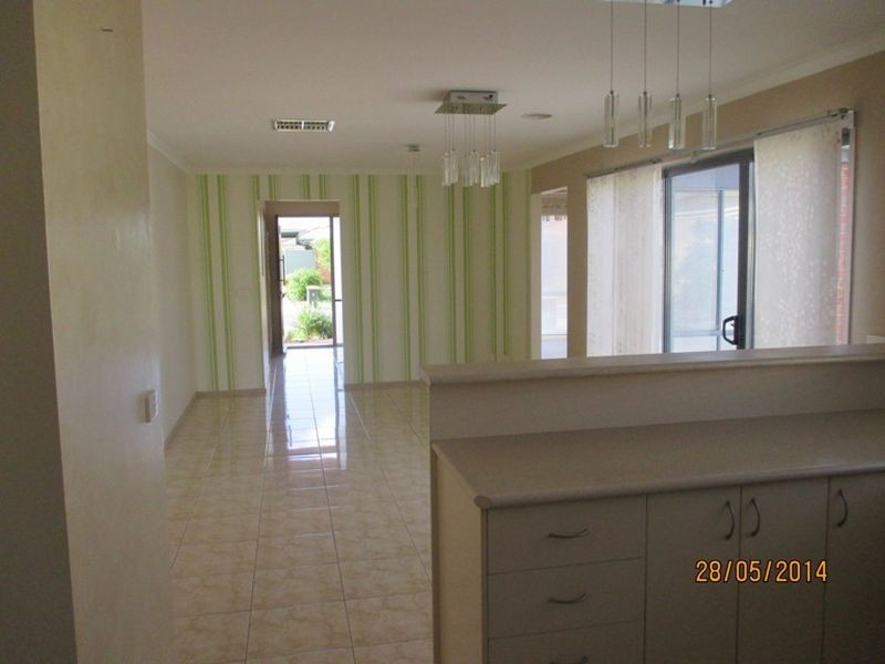 15 Finchley Park Drive, Tarneit VIC 3029