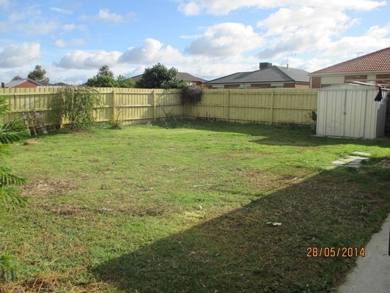 15 Finchley Park Drive, Tarneit VIC 3029