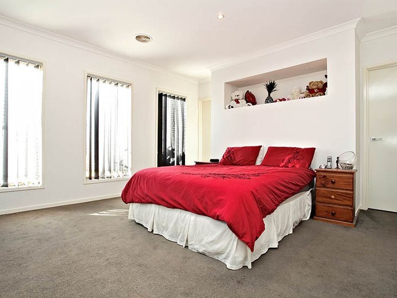 16 Mackay Road, Wyndham Vale VIC 3024