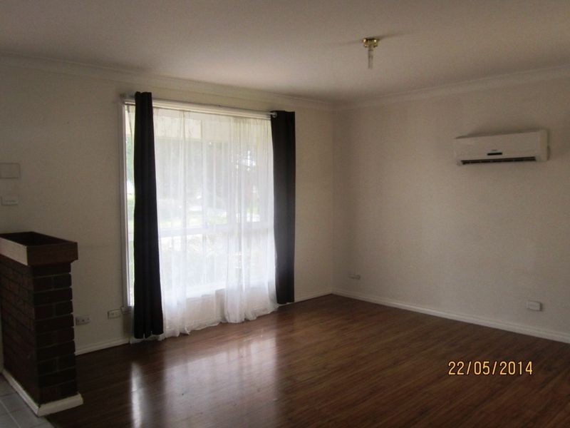 38 Maple Crescent, Hoppers Crossing VIC 3029