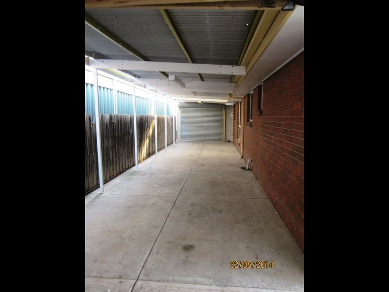 38 Maple Crescent, Hoppers Crossing VIC 3029