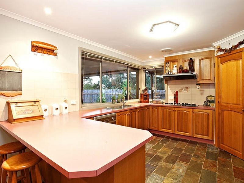 5 Mcmillan Court, Hoppers Crossing VIC 3029