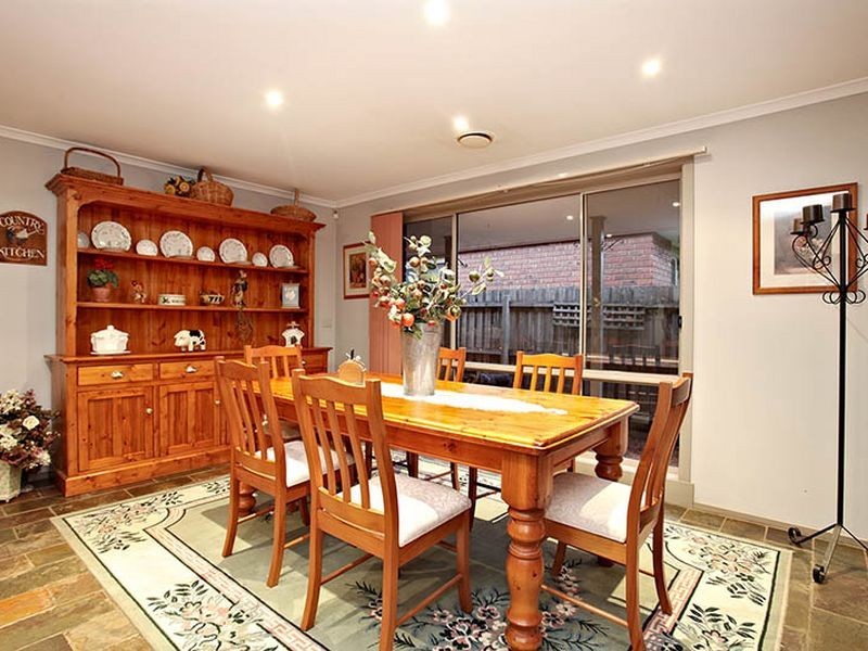 5 Mcmillan Court, Hoppers Crossing VIC 3029