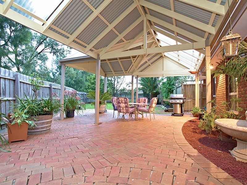 5 Mcmillan Court, Hoppers Crossing VIC 3029