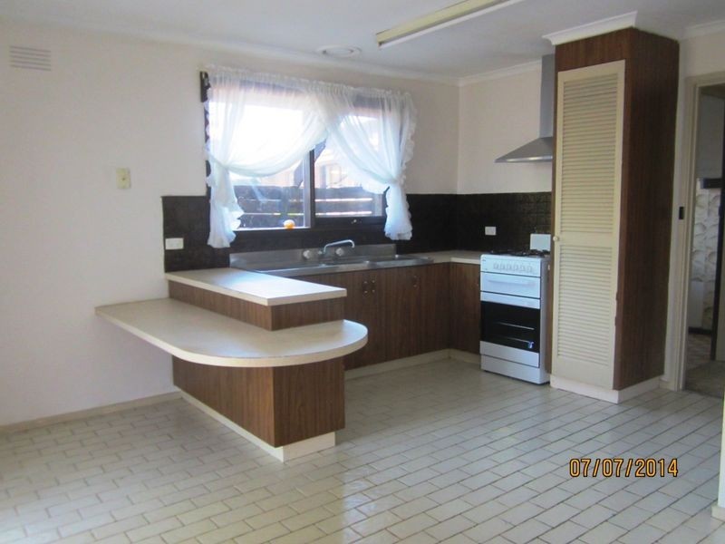 35 Willmott Drive, Hoppers Crossing VIC 3029