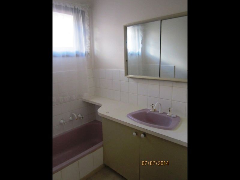 35 Willmott Drive, Hoppers Crossing VIC 3029