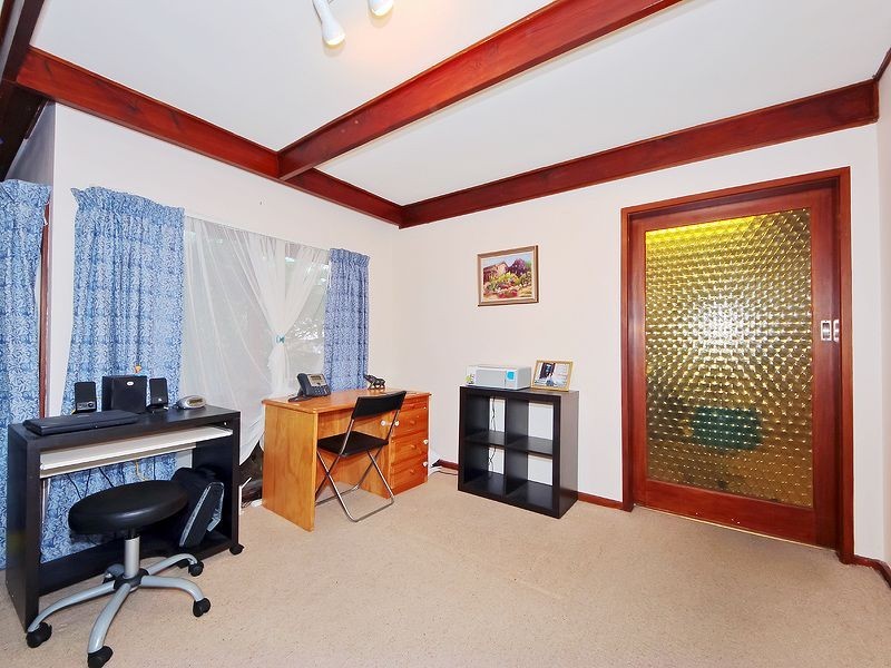 15 Barrot Avenue, Hoppers Crossing VIC 3029