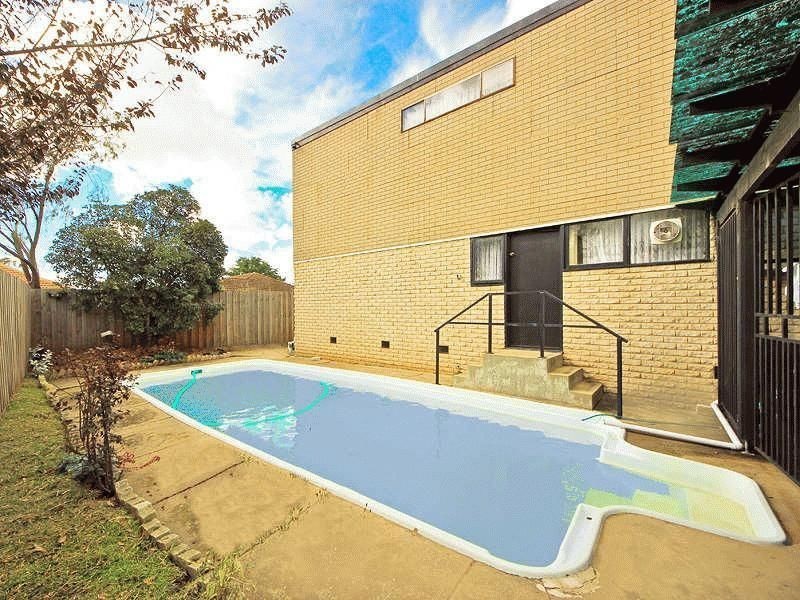 15 Barrot Avenue, Hoppers Crossing VIC 3029