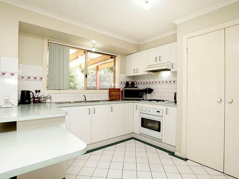 5 Kasem Drive, Werribee VIC 3030