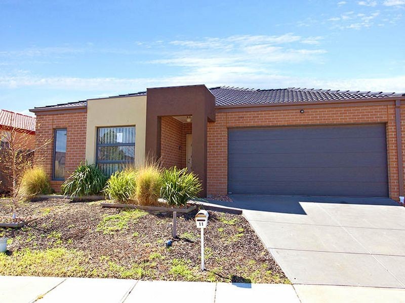 11 Circuit Drive, Truganina VIC 3029