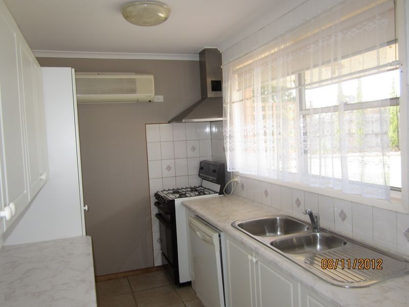 7 Cormorant Crescent, Werribee VIC 3030