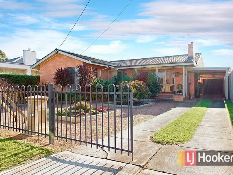27 Meek Street, Werribee VIC 3030