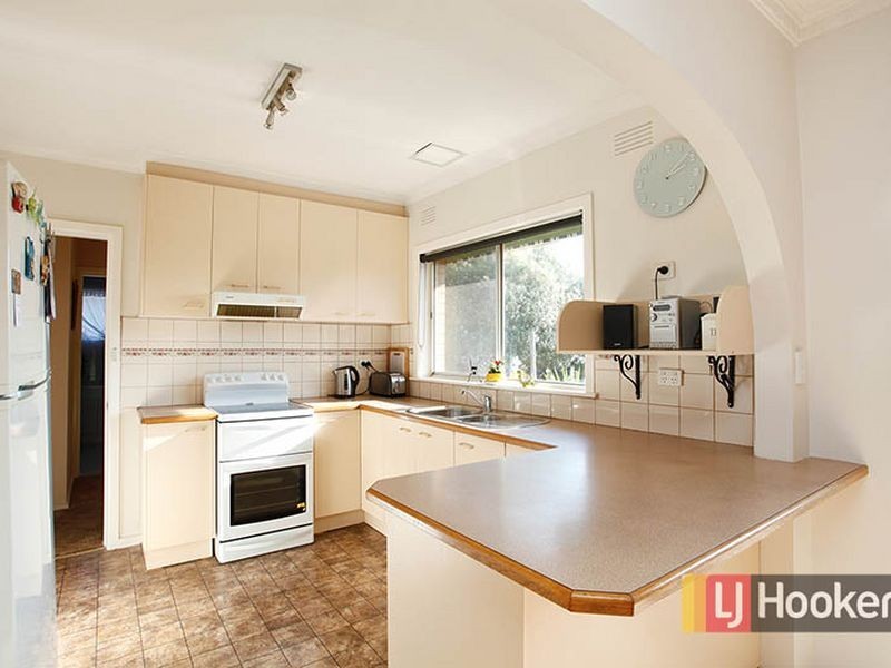 27 Meek Street, Werribee VIC 3030