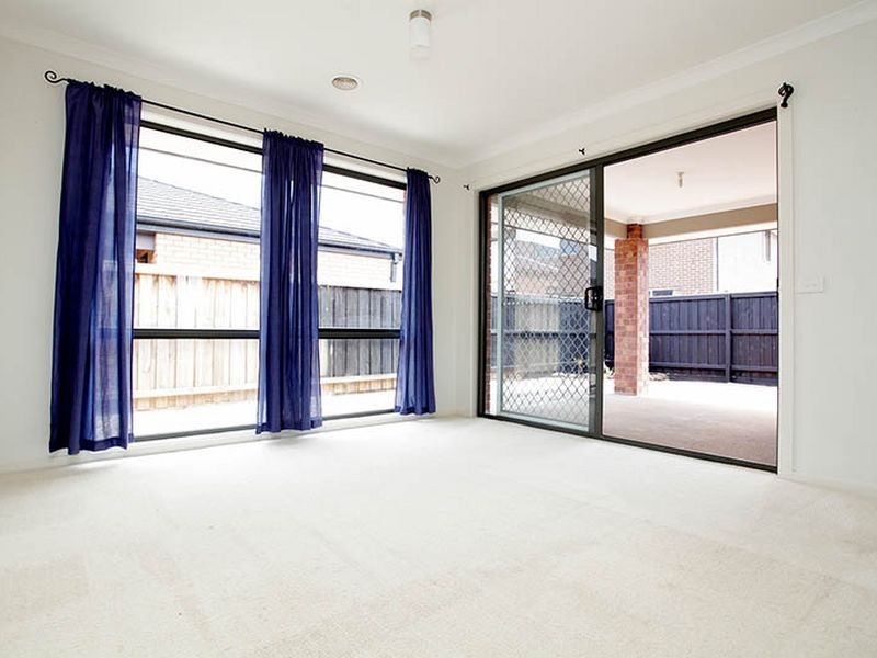 43 Isabella Way, Tarneit VIC 3029