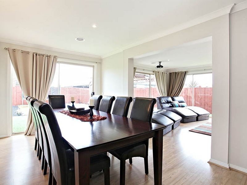 14 Amsterdam Avenue, Tarneit VIC 3029