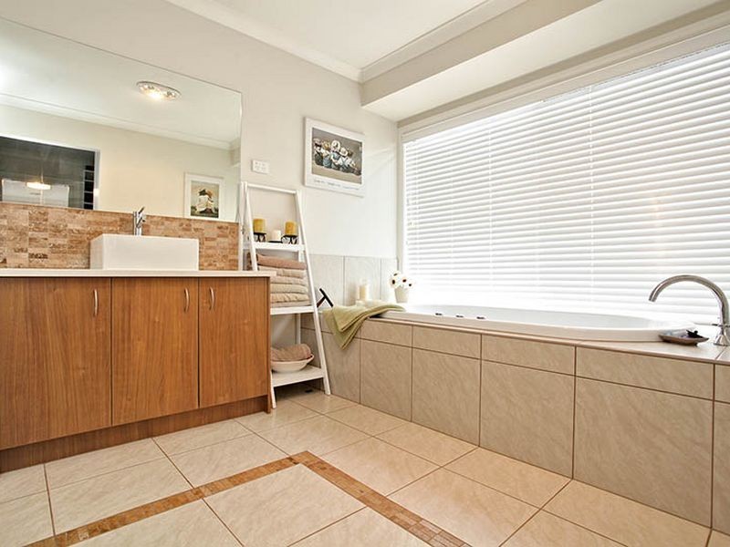 14 Amsterdam Avenue, Tarneit VIC 3029
