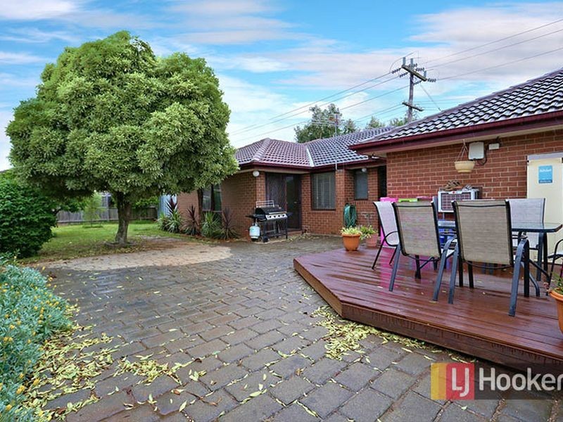 35 Rowes Road, Werribee VIC 3030