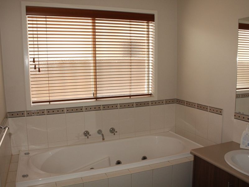 3 Barcoo Street, Wyndham Vale VIC 3024