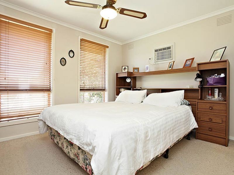 4 Wright Street, Hoppers Crossing VIC 3029