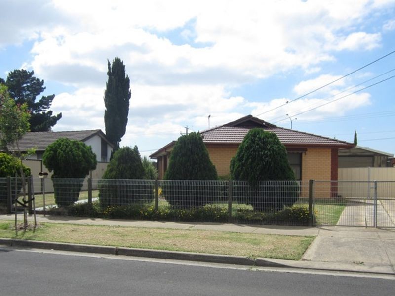 .7 Cormorant Crescent, Werribee VIC 3030