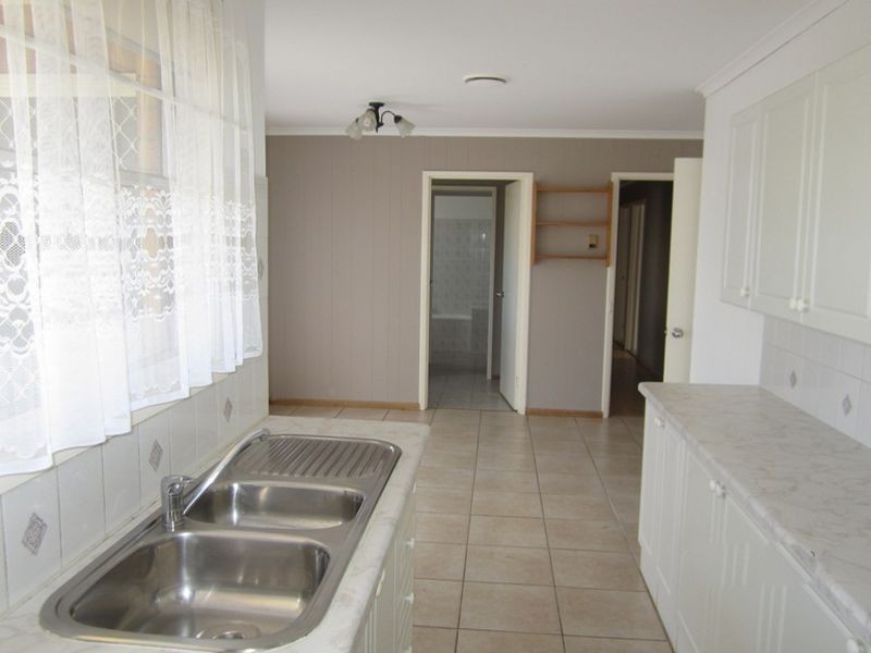 .7 Cormorant Crescent, Werribee VIC 3030