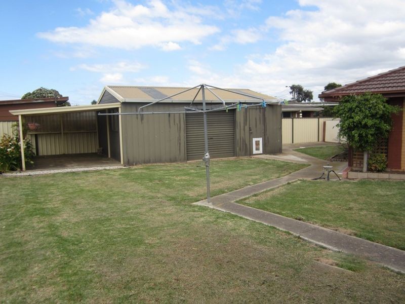 .7 Cormorant Crescent, Werribee VIC 3030