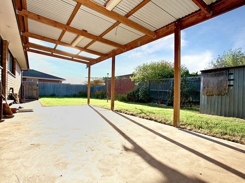 8 Broadlands Court, Hoppers Crossing VIC 3029