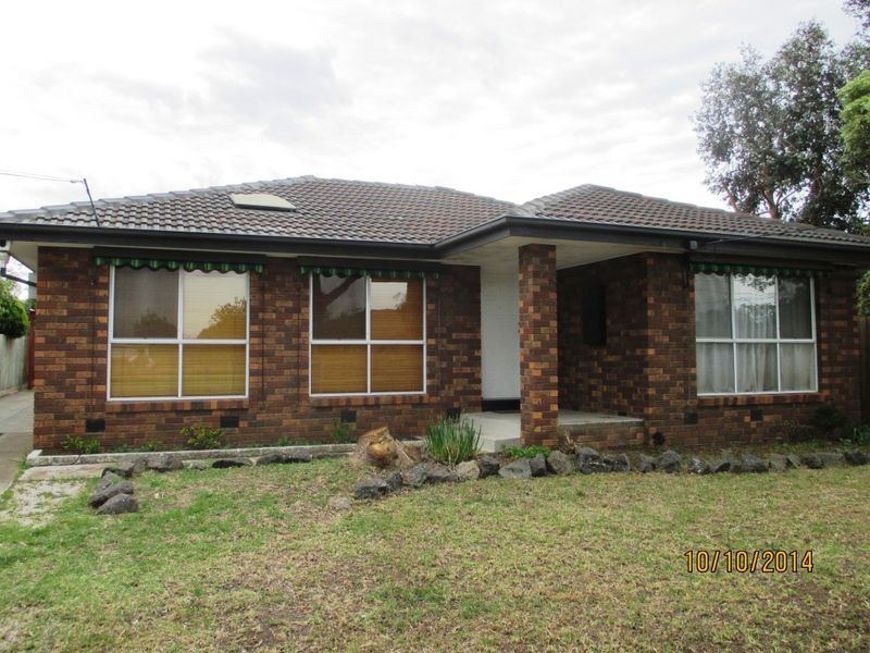 6 Glamorgan Avenue, Werribee VIC 3030