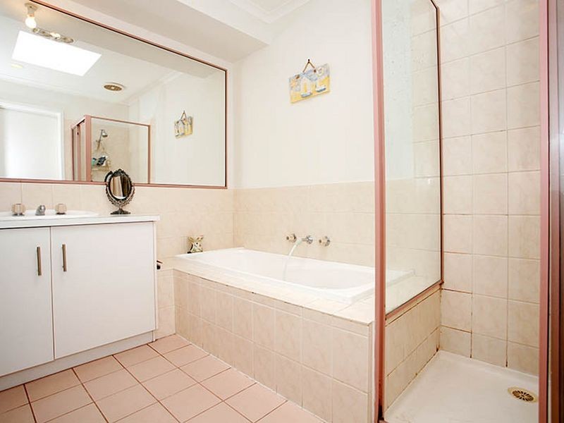 6 The Glades, Hoppers Crossing VIC 3029