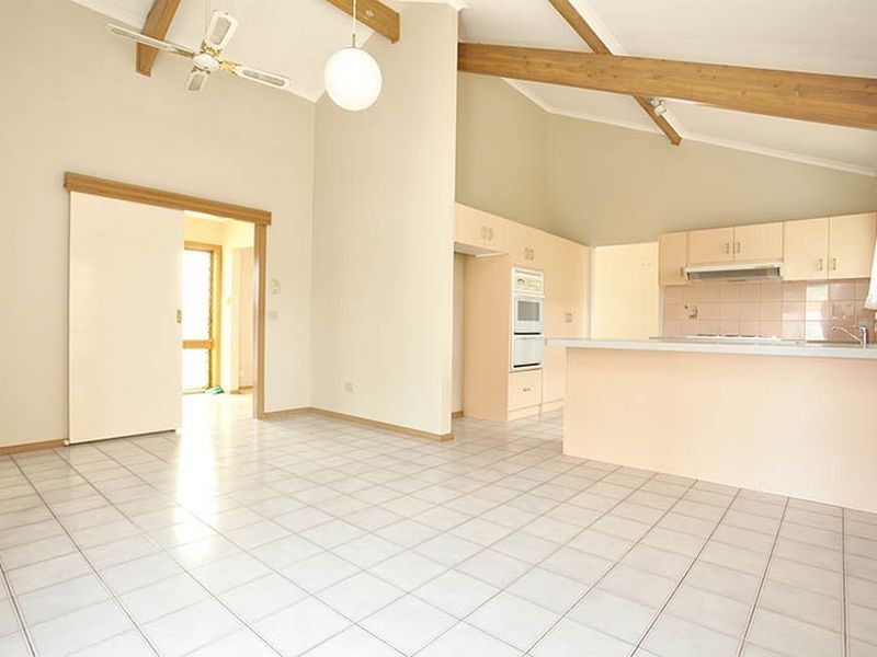 299 Heaths Road, Hoppers Crossing VIC 3029