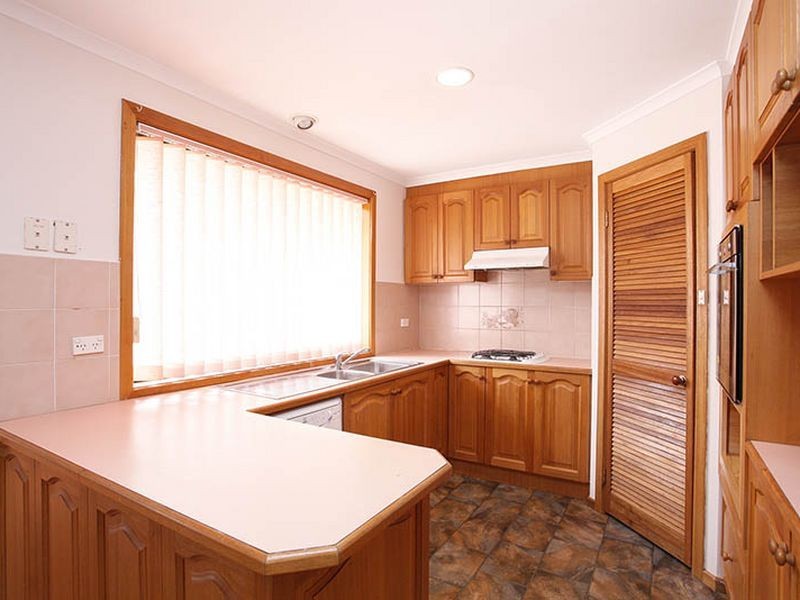 11 Greenshank Court, Werribee VIC 3030