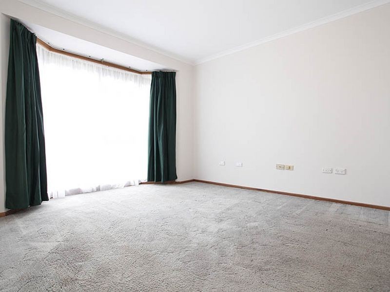 11 Greenshank Court, Werribee VIC 3030