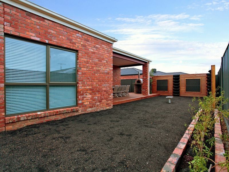 39 Clematis Crescent, Wyndham Vale VIC 3024