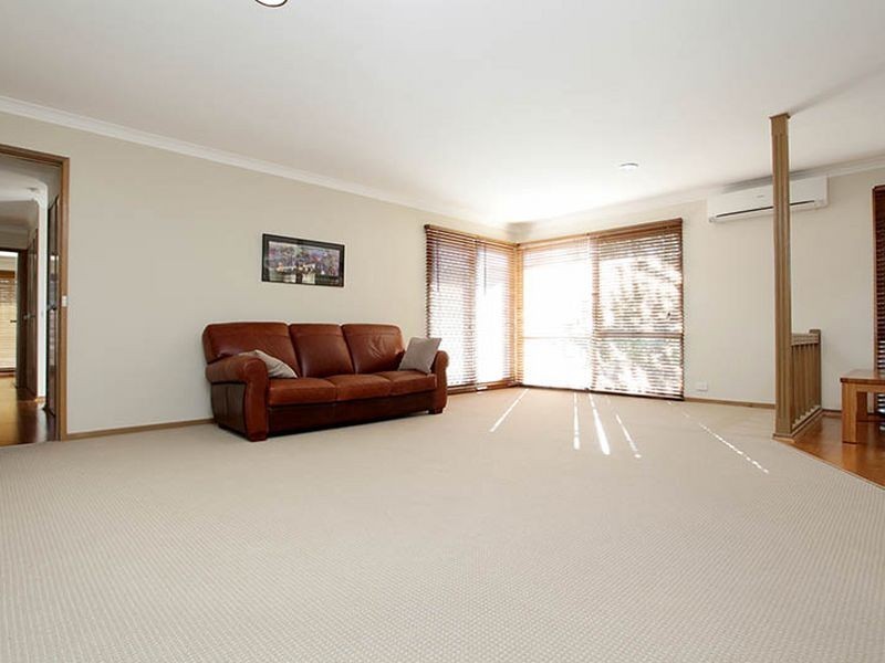.17 Kathleen Crescent, Hoppers Crossing VIC 3029